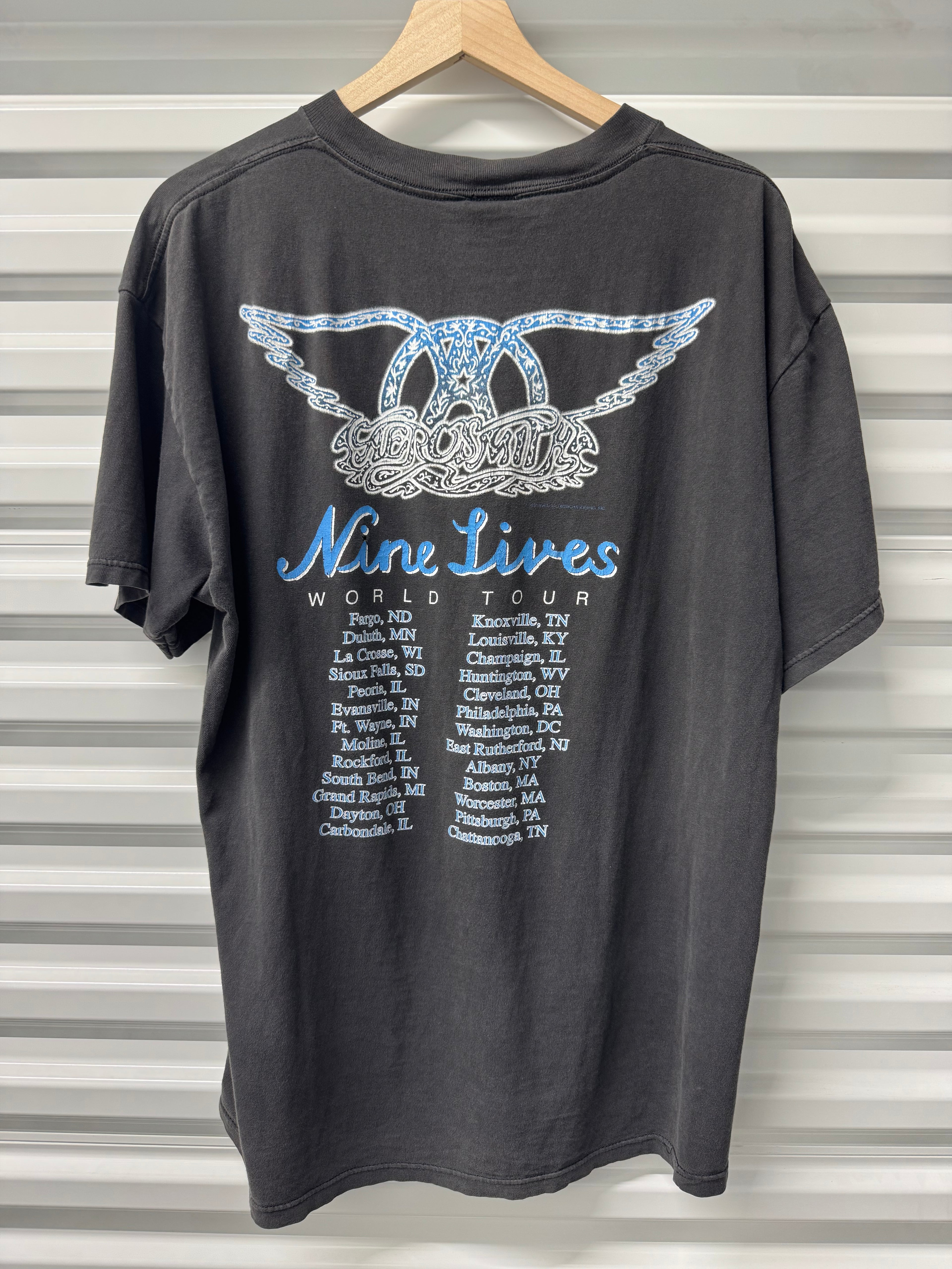 1997 Aerosmith 9 Lives Tour T Shirt