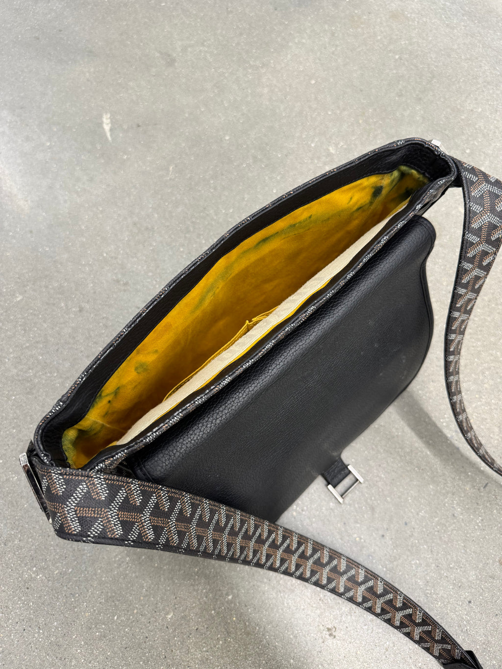 Goyard 2013 'Grand Bleu' MM Messenger Bag